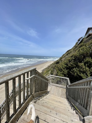 Beach nearby, beach towels