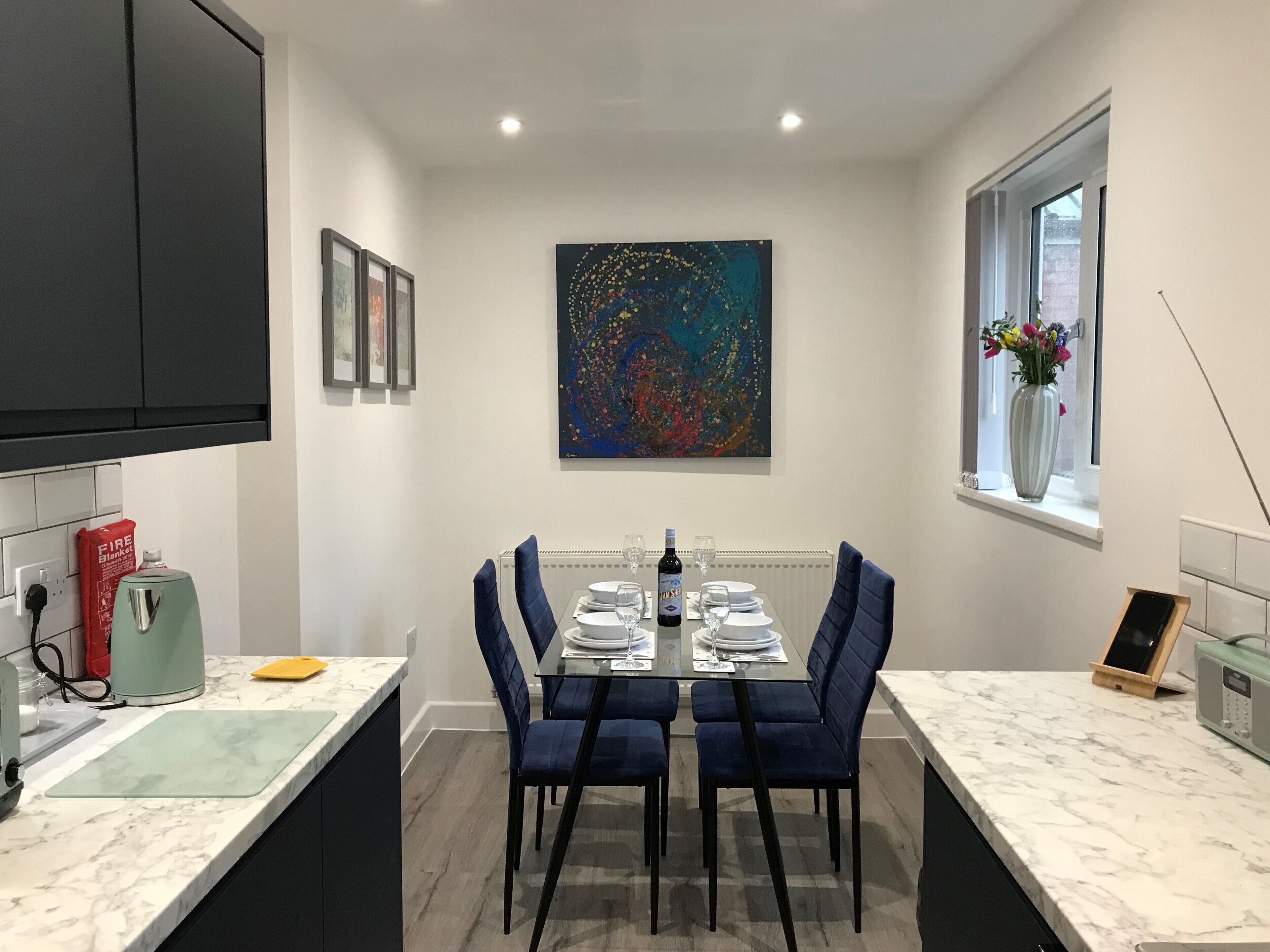 Stylish Modern 3-bed House nr Manchester City ctr