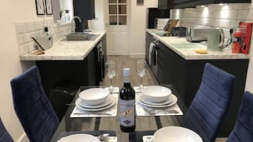 Premium House, Private Bathroom | Shared kitchen