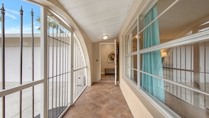 House (Hello Mahi) | Exterior