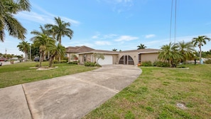 House (Hello Mahi) | Exterior