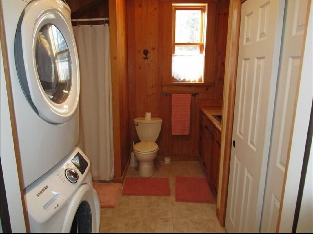 Private, Pet-Friendly, Cozy Cabin