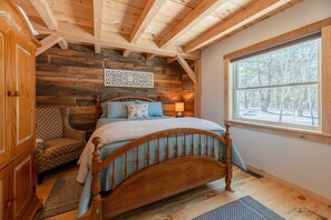 3 Schlafzimmer, Schreibtisch, Bügeleisen/Bügelbrett, kostenloses WLAN