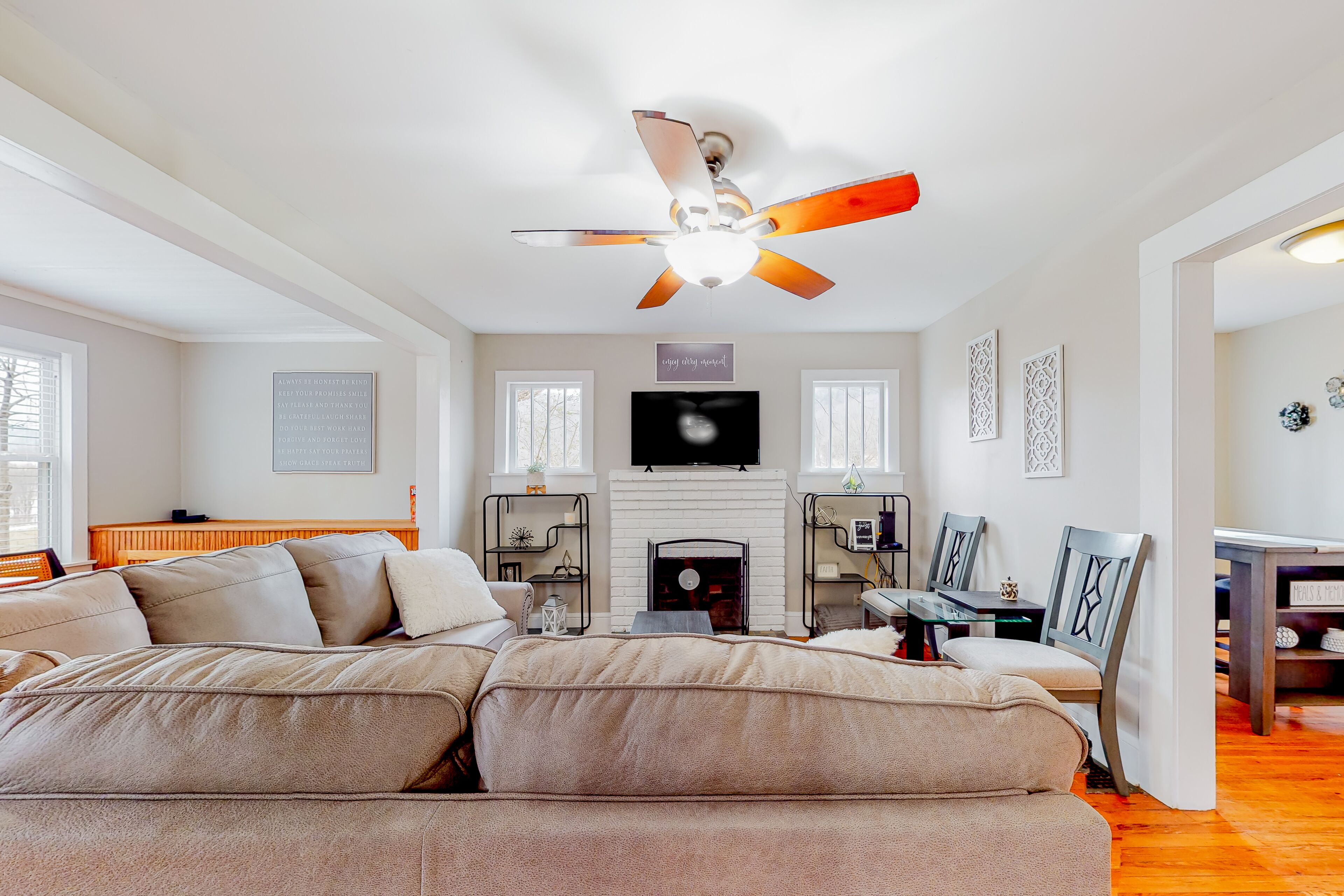 Well-appointed, dog-friendly home with a gas grill and fire table