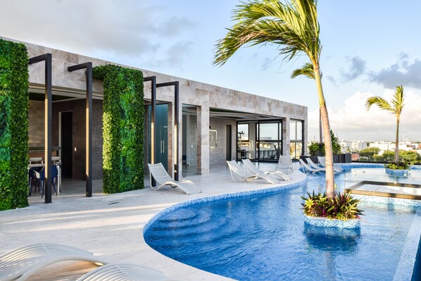 Alberca al aire libre