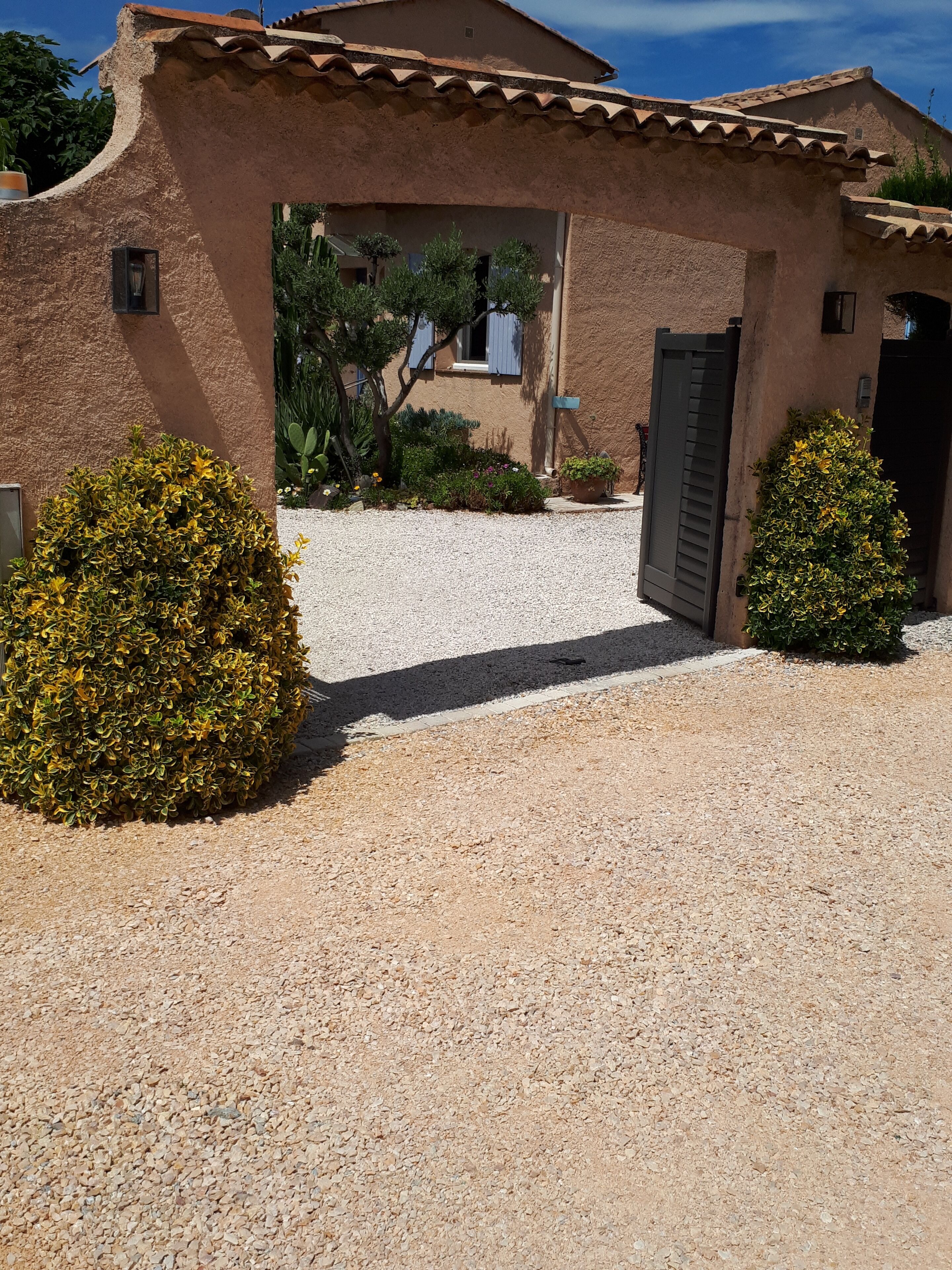 Enceinte de l’hébergement