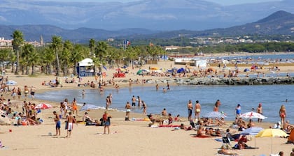 2 rooms on garden level small charming house rated 3 stars