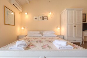 1 bedroom, iron/ironing board, WiFi