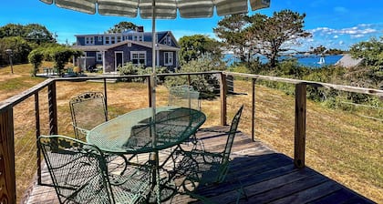 Enjoy breathtaking sunsets from this newly renovated studio on Bailey Island