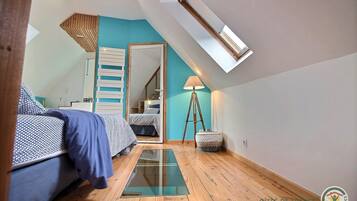 1 bedroom, iron/ironing board, free WiFi, bed sheets