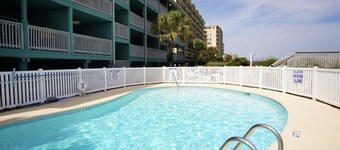 Amazing Oceanfront 3/3 With Oversized Corner Balcony