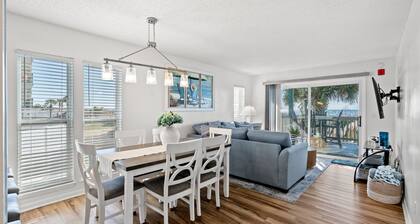 Amazing Oceanfront 3/3 With Oversized Corner Balcony