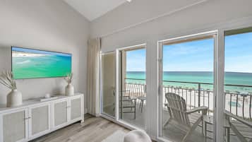 Smart TV, DVD player