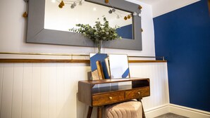 Cottage, Private Bathroom | 2 bedrooms - 5 Malt Cottage in the Cotswolds (Chipping Campden)
