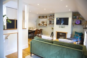 平房, 私人浴室 | 酒廊