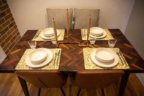 Cottage, Private Bathroom | Restaurant