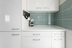 Interior - GuestReady Essential - Heartbeats (Porto)