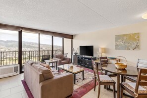 Condo, 1 Bedroom | Living area - Tower 2 Suite 3709 - QQP by Koko Resort Vacation Rentals (Honolulu)