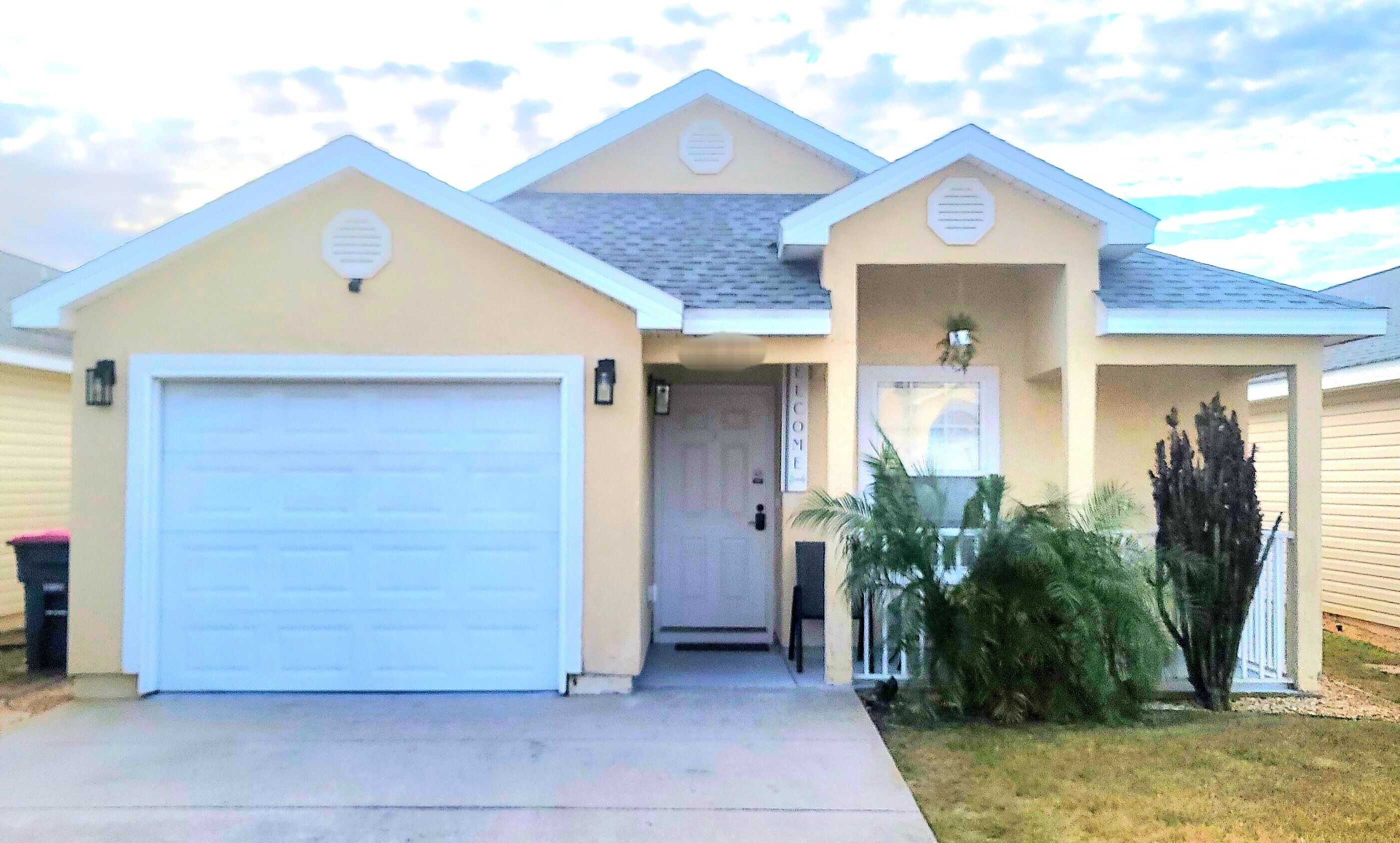 4 Minutes Drive To The Beach