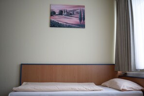 Double Room, Private Bathroom (1. OG) | 1 bedroom, WiFi - Radlstadl - Brauhaus und Hotel (Kaarst)