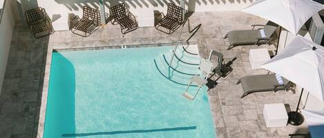 Alberca al aire libre