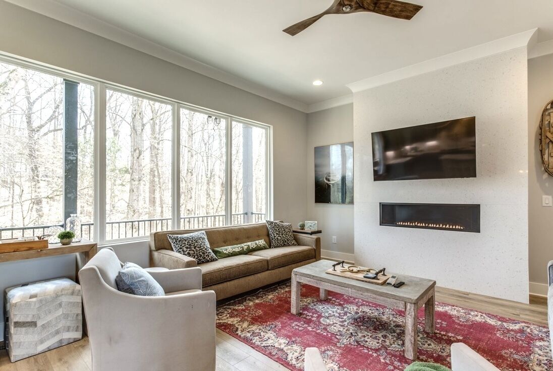 NEW!! Gentleman Jack's Retreat- Lake Front on Tim's Ford