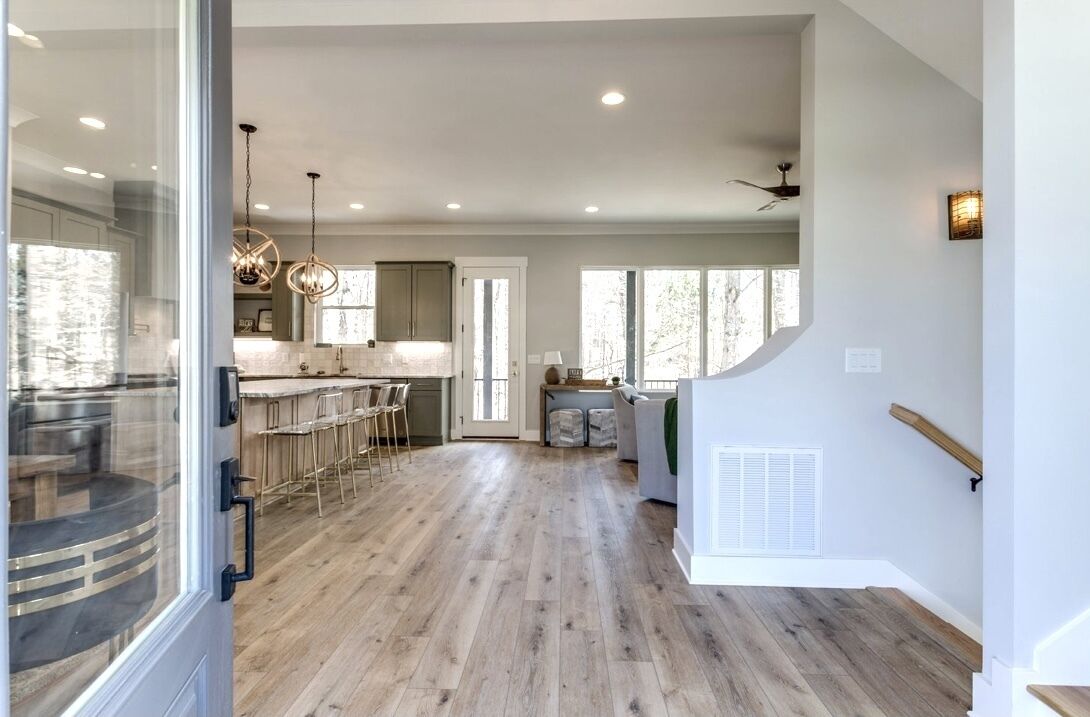 NEW!! Gentleman Jack's Retreat- Lake Front on Tim's Ford