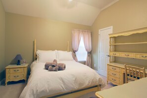 2 soveværelser, skrivebord, strygejern/strygebræt, gratis Wi-Fi