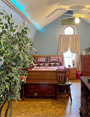 1 chambre, bureau, fer et planche à repasser, Wi-Fi gratuit