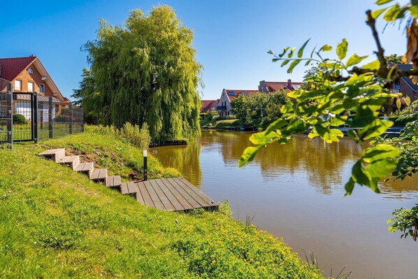 Imagen sin descripción, 1 de 25, botón