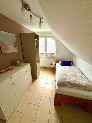 3 bedrooms, WiFi
