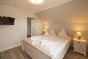 2 Schlafzimmer, Bügeleisen/Bügelbrett, WLAN