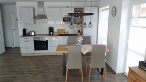 Imagen sin descripción, 4 de 16, botón