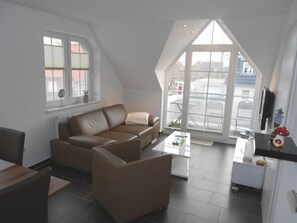 TV - Silke - Schöne Ferienwohnung im Grachtenviertel (Krummhörn)