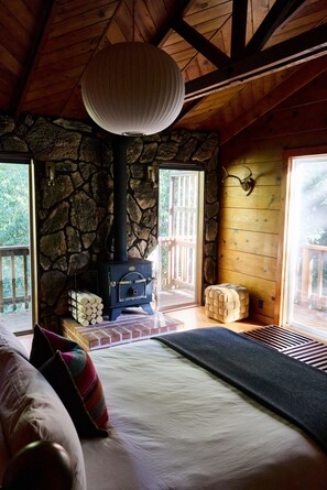 3 habitaciones, internet y ropa de cama