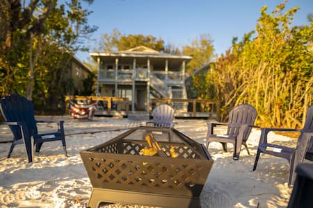 Treasure Island Private vacation home