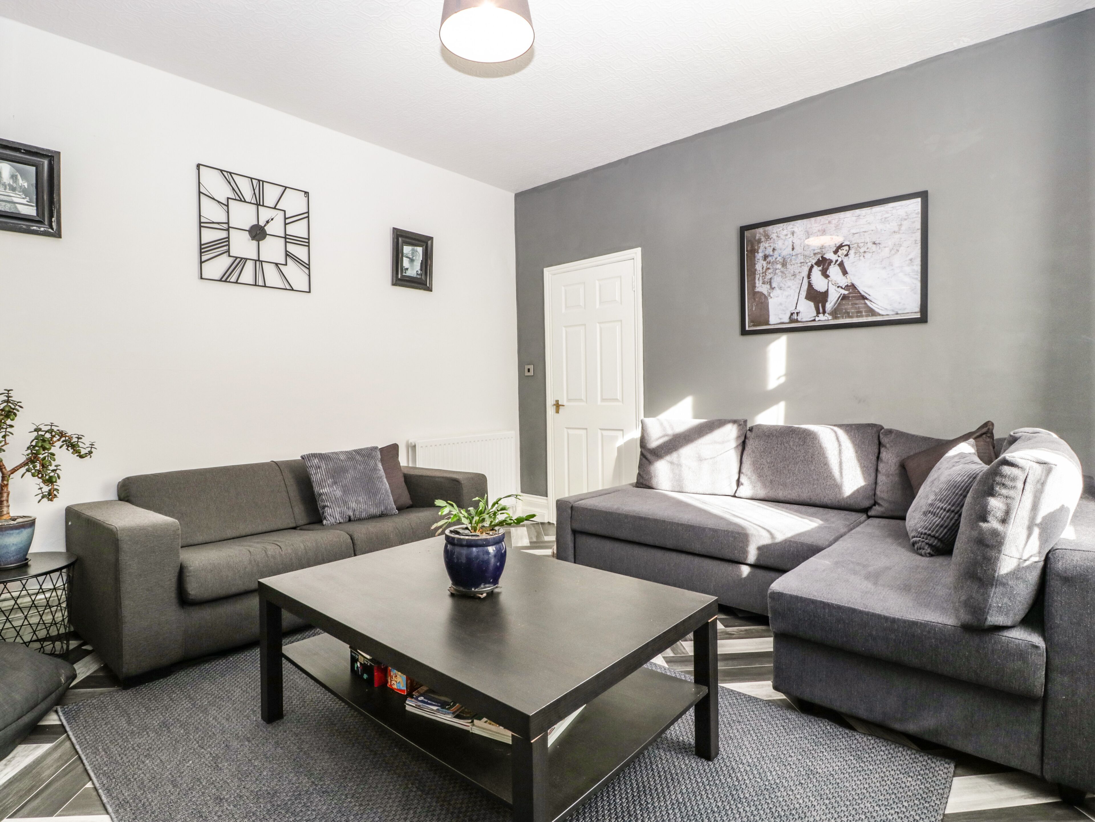 19 DERBY STREET, pet friendly, character holiday cottage in Weymouth