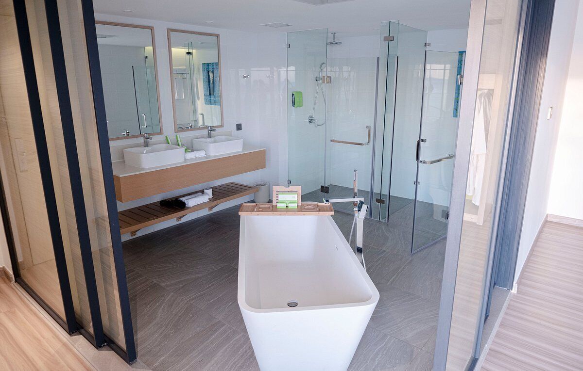 Photo - Lime Resort Manila