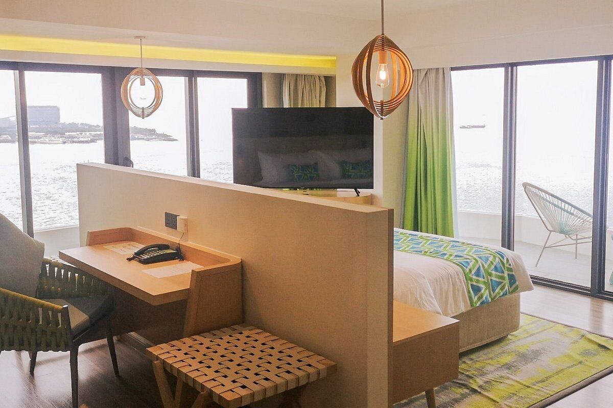 Photo - Lime Resort Manila