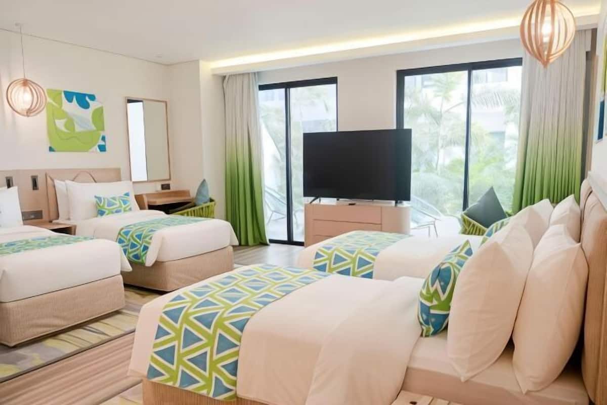 1 Schlafzimmer, Zimmersafe, Schreibtisch, laptopgeeigneter Arbeitsplatz