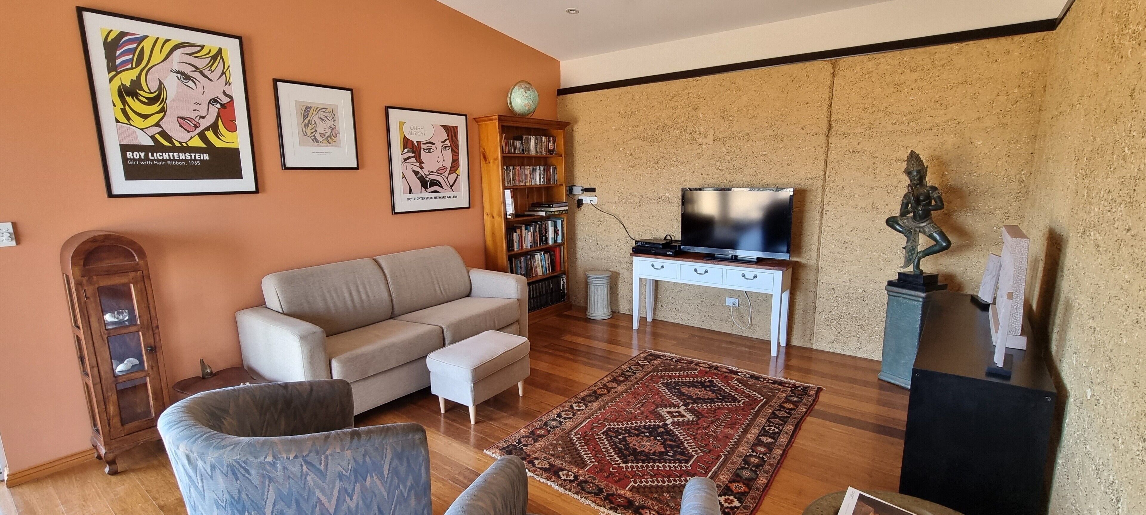 TWELVE EAGLES.<br>Wonderful views of native bushland at its’ best.