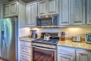 Fridge, microwave, dishwasher, coffee/tea maker