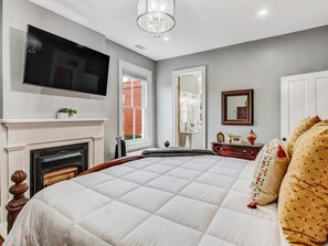 3 habitaciones, tabla de planchar con plancha, wifi y ropa de cama 