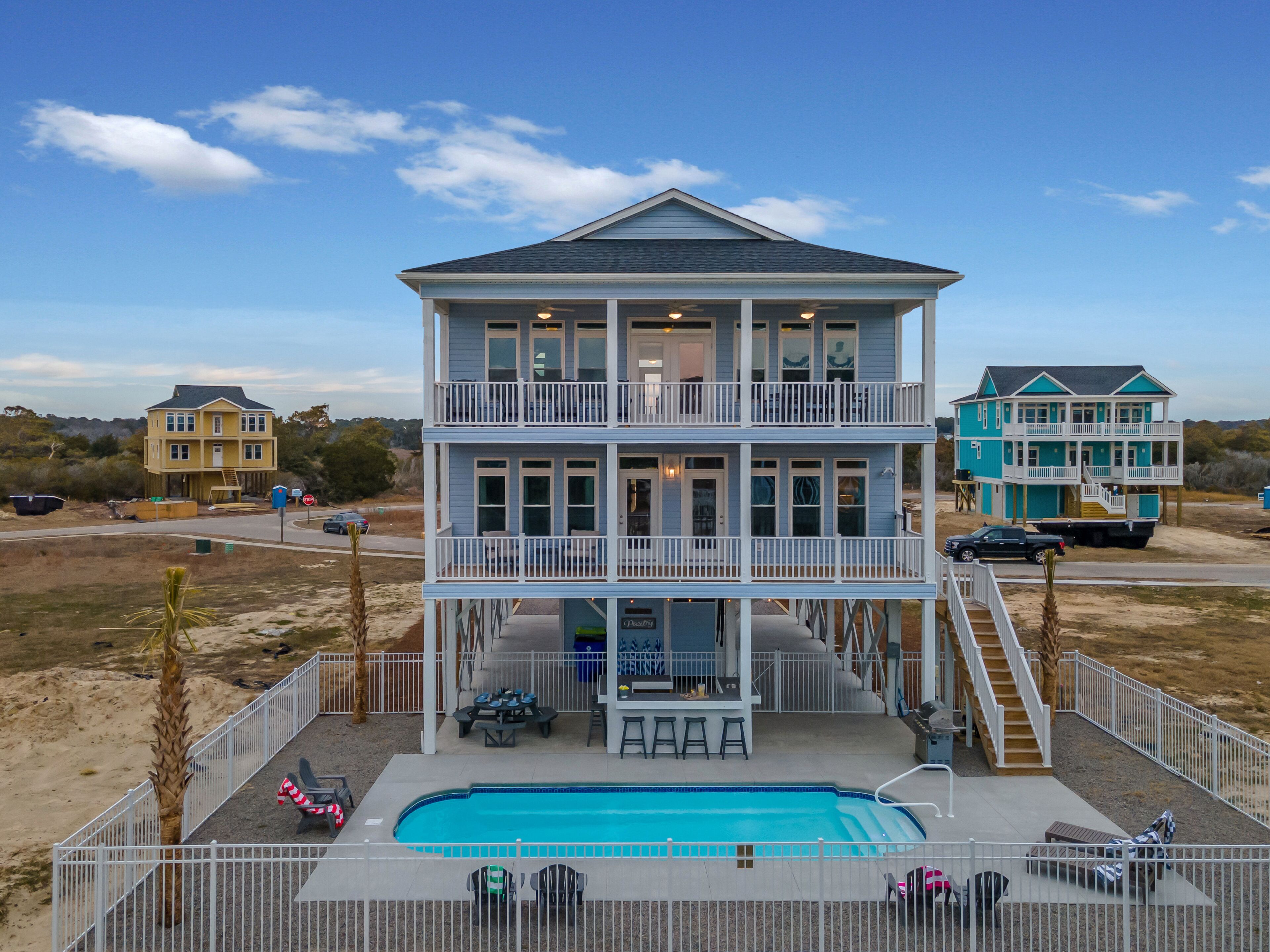 The Rhoback 5 BDR 6.5 BTH PRIVATE POOL PET FRIENDLY