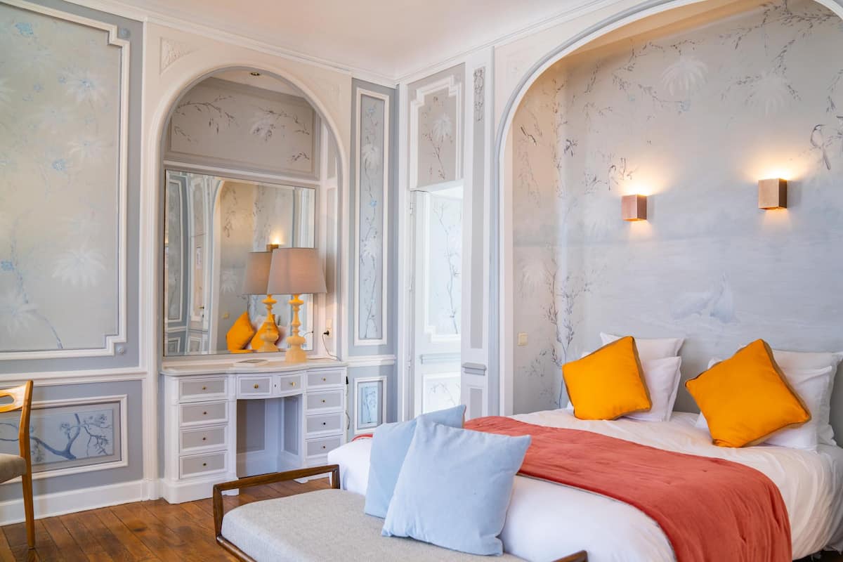 Luxury Double Room, Balcony, River View | Premium bedding, individually decorated, desk, laptop workspace