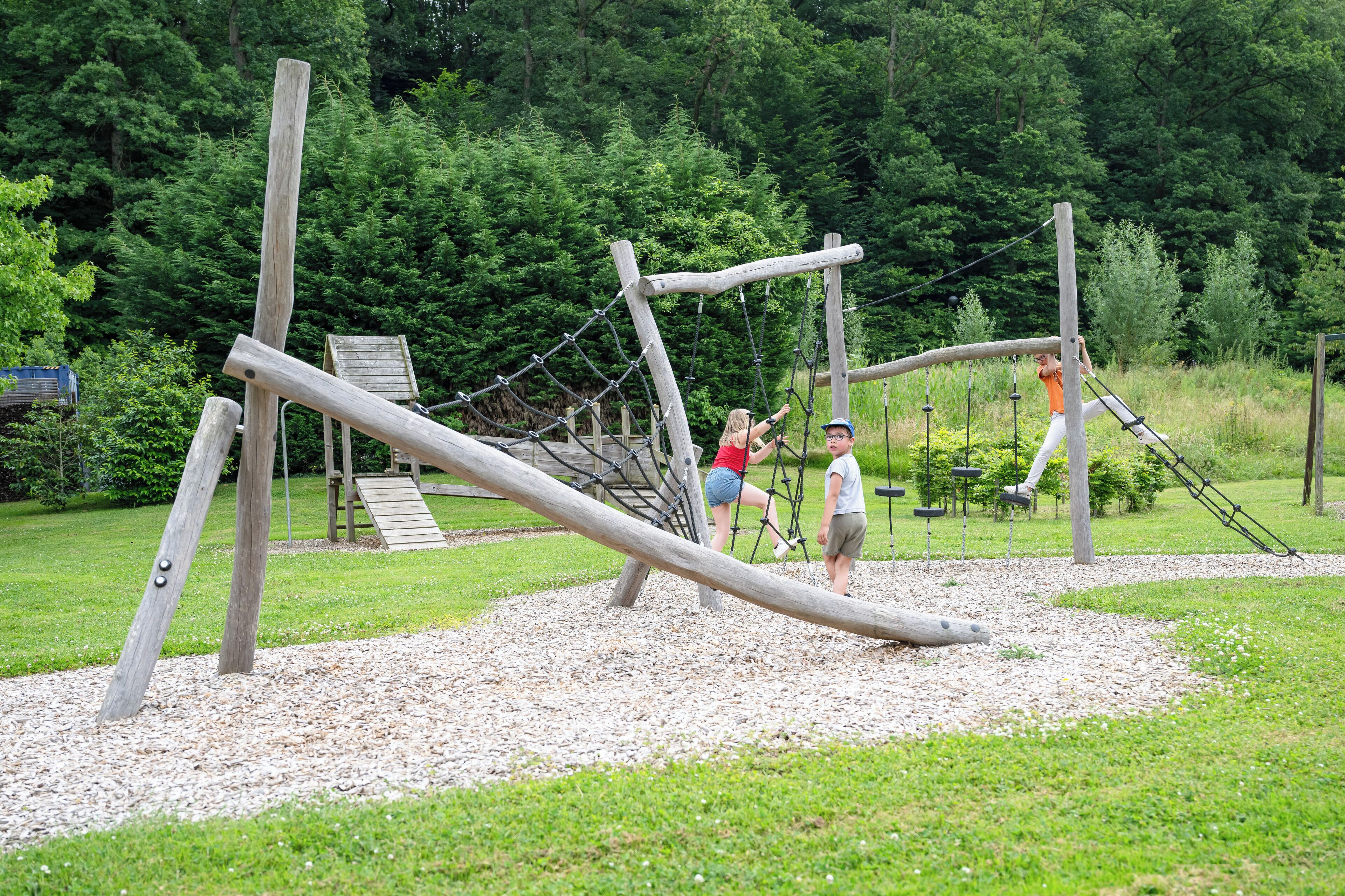 children’s play area – outdoor