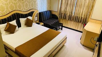 Standard Double Room | Free WiFi