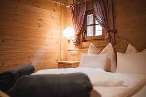 1 makuuhuone, ilmainen Wi-Fi, vuodevaatteet