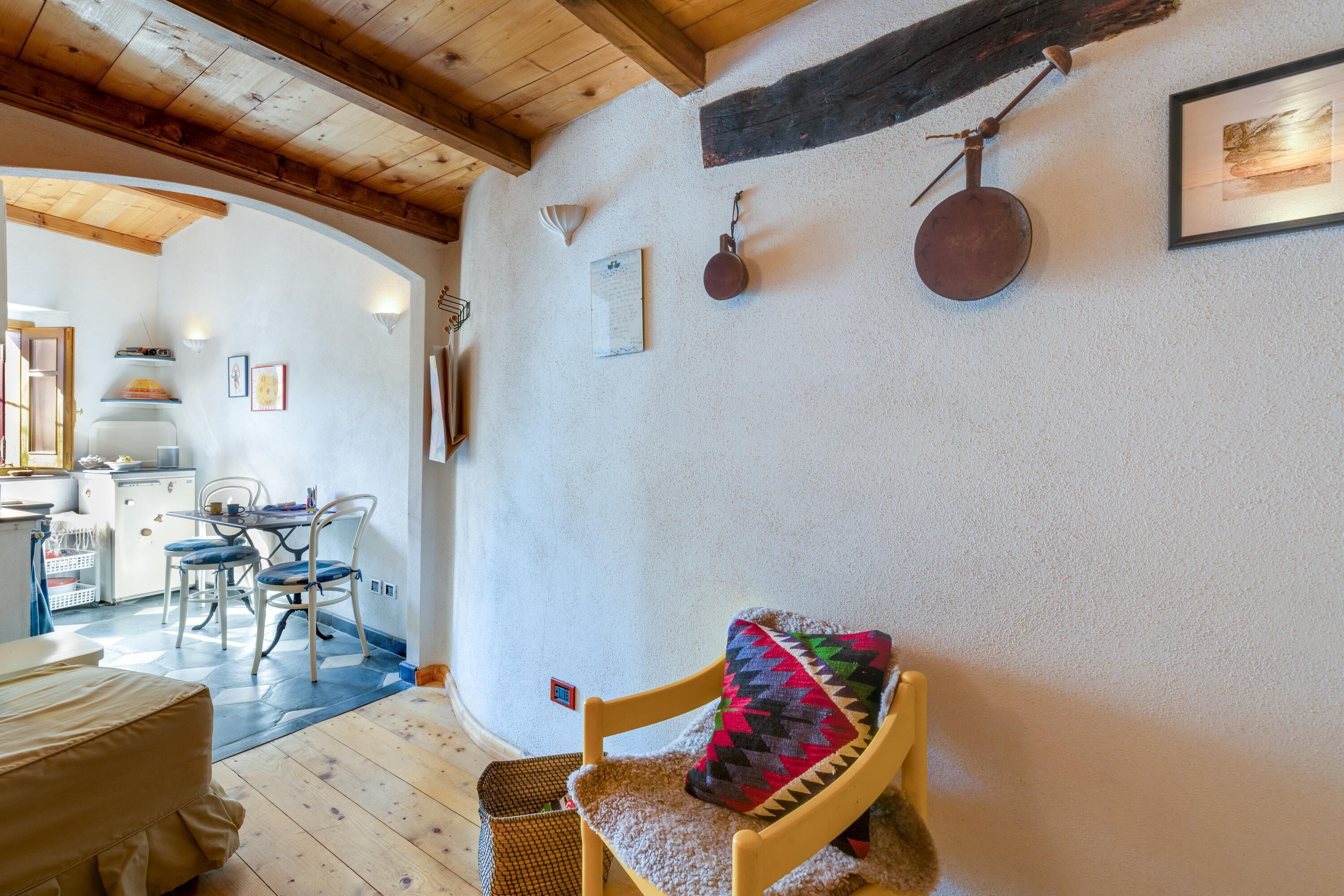 Apartment La Porta Rossa close to Historic Centre