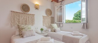 Villa "El Pinar 1", avec piscine, jardin & Wi-Fi